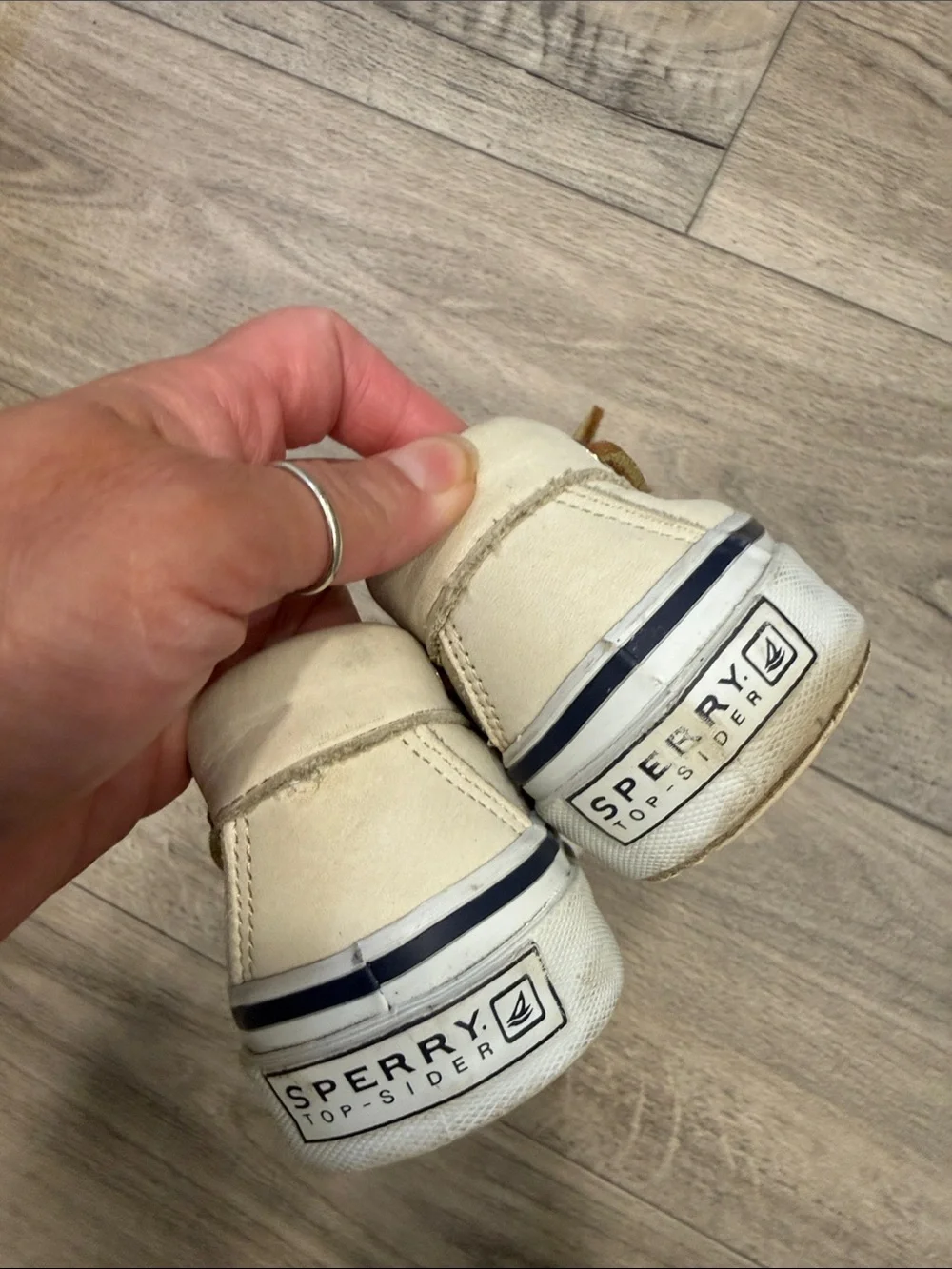 Sperry Top-Sider Men’s 8.5M White Leather Boat Shoes Brown Laces